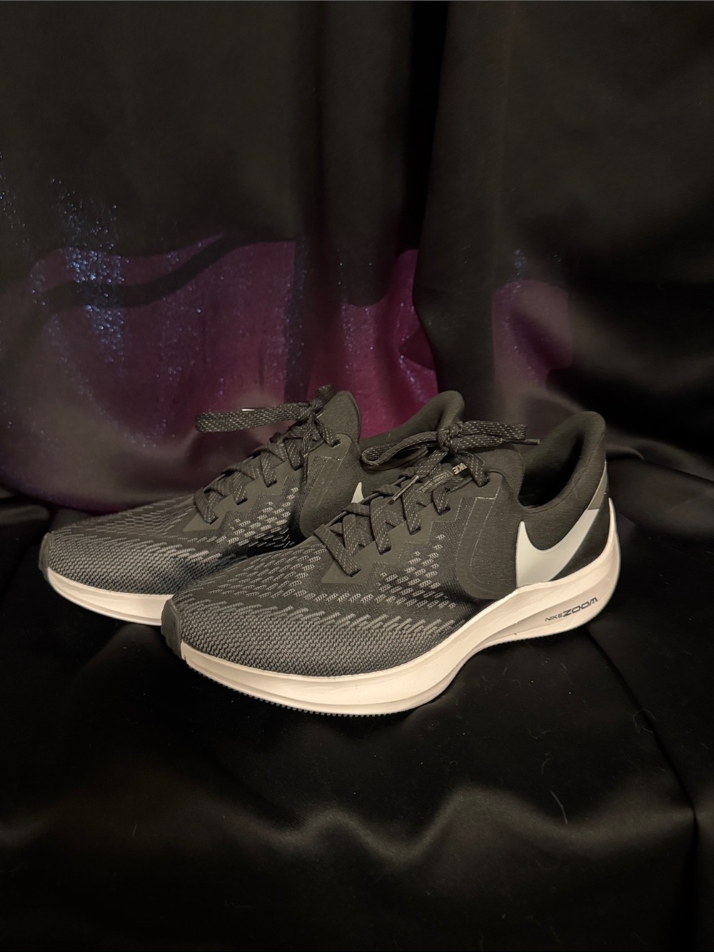 Nike WOMENS Black and White Running Shoes - Zoom